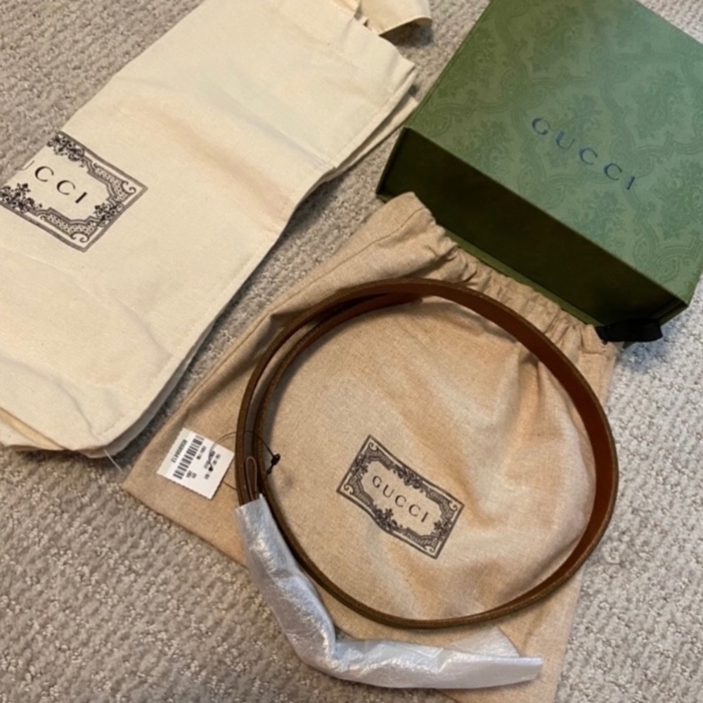 Gucci Leather Belt with Double G Buckle